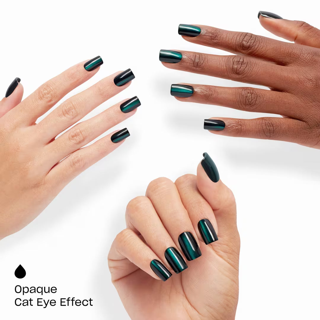 OPI xPRESS/ON Press On Nails Model For Daze