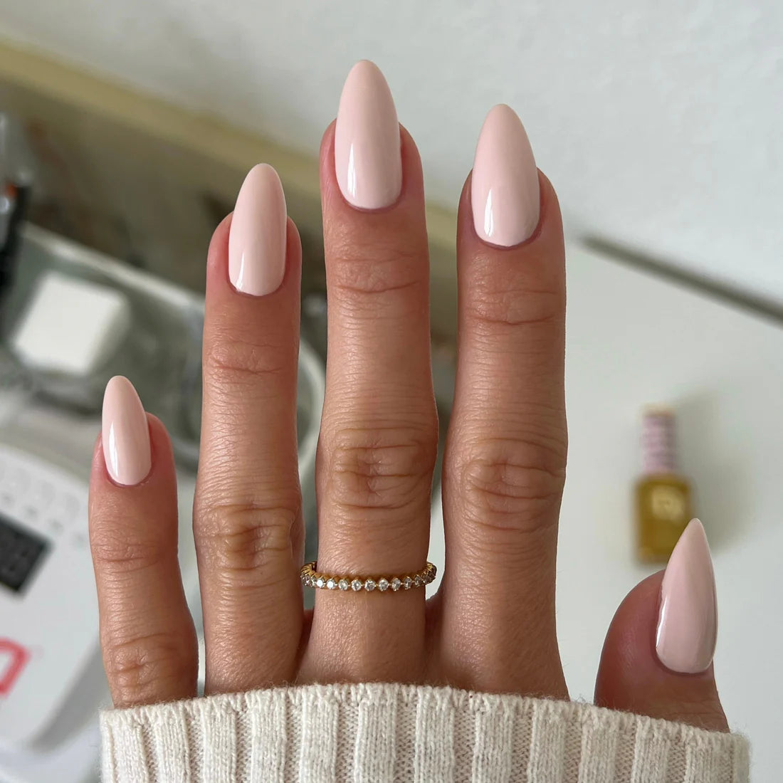 DND DIVA Duo Gel Matching Color 044 Spill The Tea