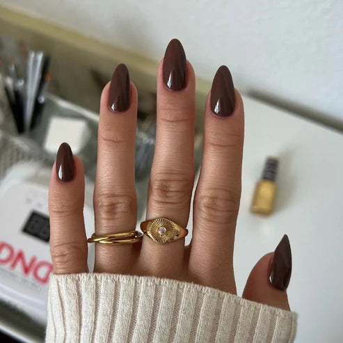 DND DIVA Duo Gel Matching Color 250 Cedar Brown