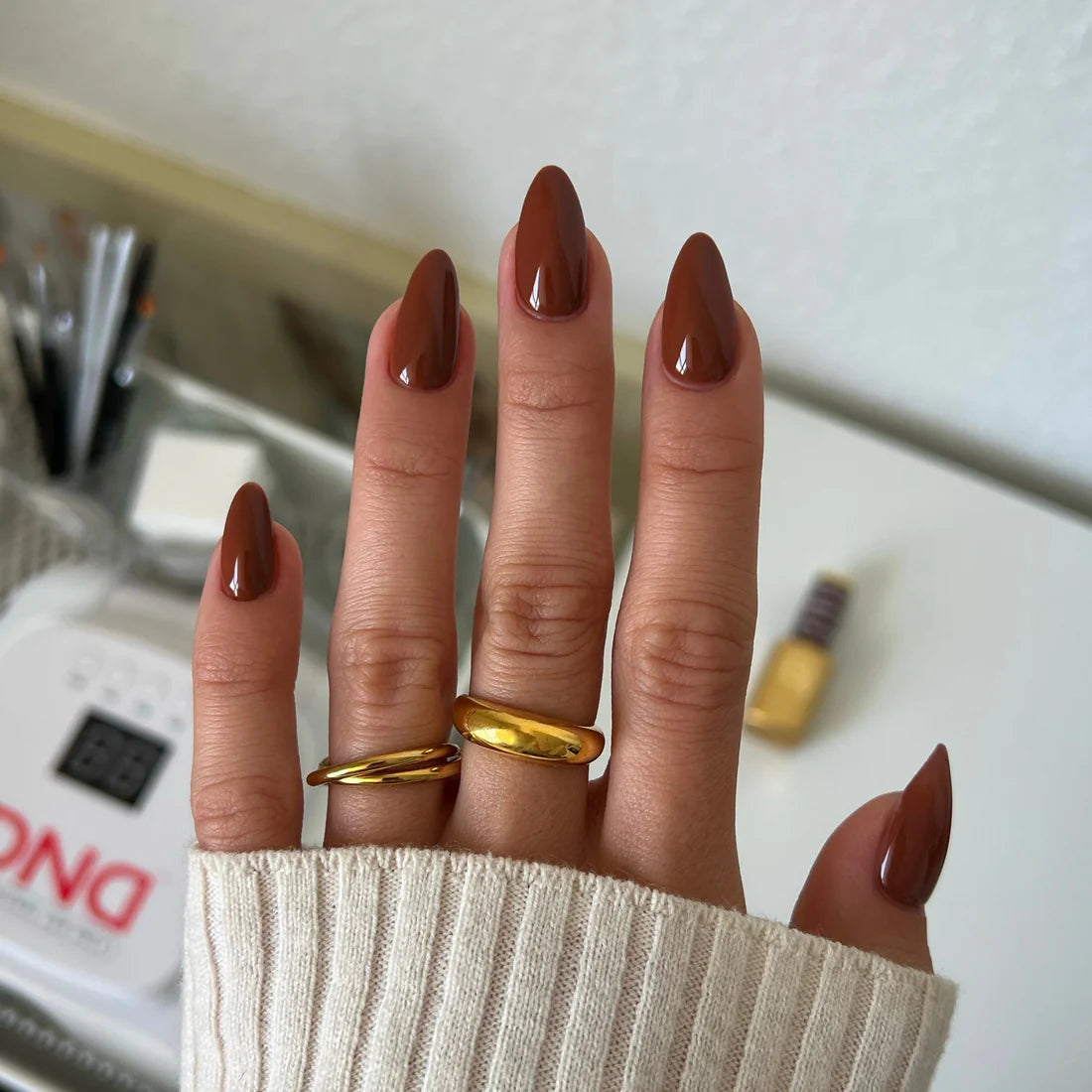 DND DIVA Duo Gel Matching Color 271 Western Cedar