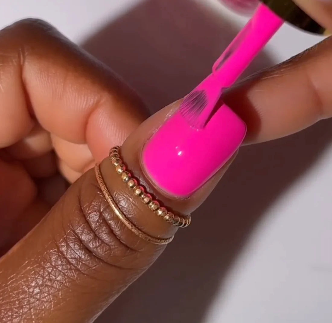 DND DIVA Duo Gel Matching Color 215 Fuchsia Rose