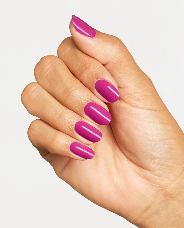OPI Gel Color GC S070 Strawberry Cosmo
