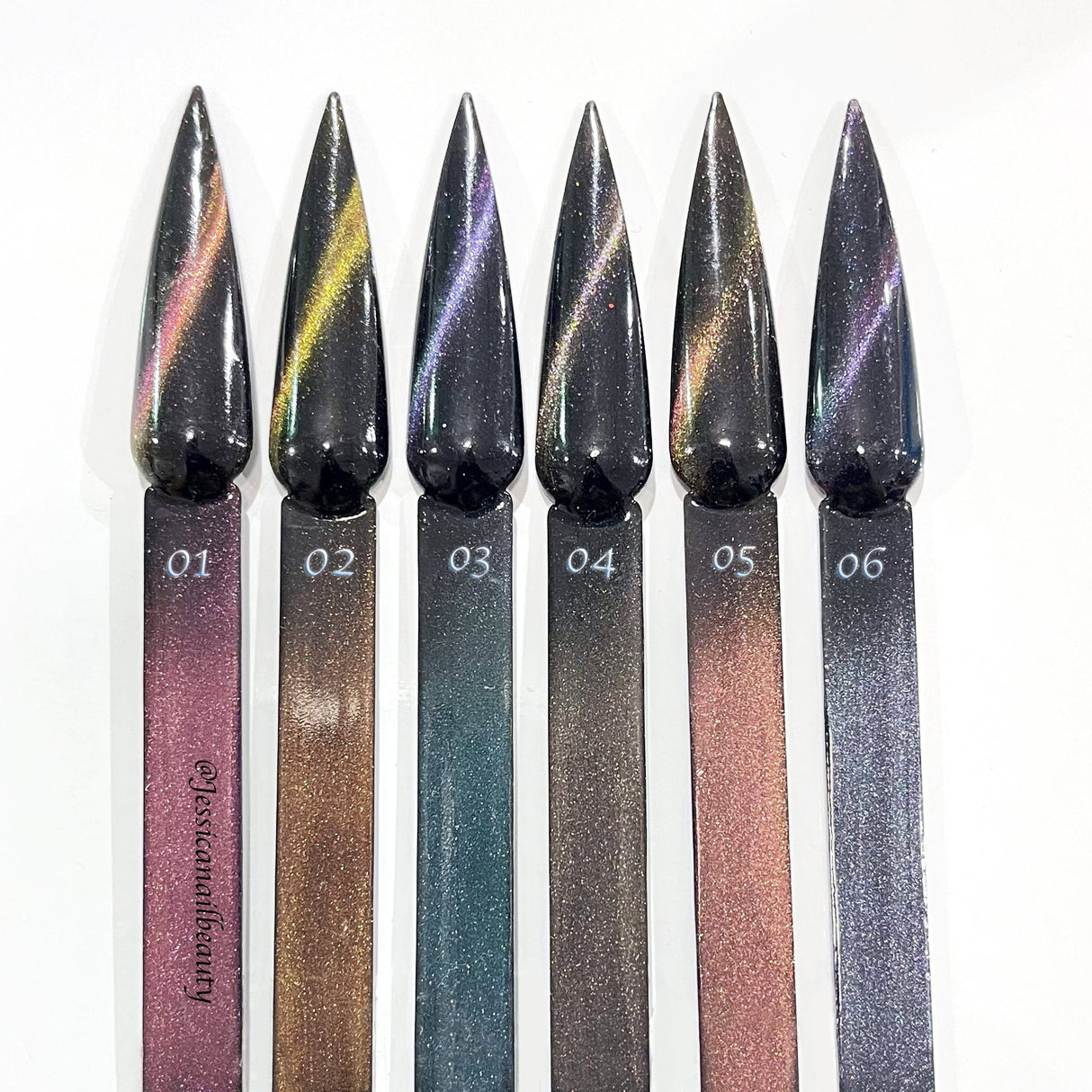 Bossy Gel - Cat Eye Gel Polish (15 ml) #03 - Jessica Nail & Beauty Supply - Canada Nail Beauty Supply - Cat Eye Gel