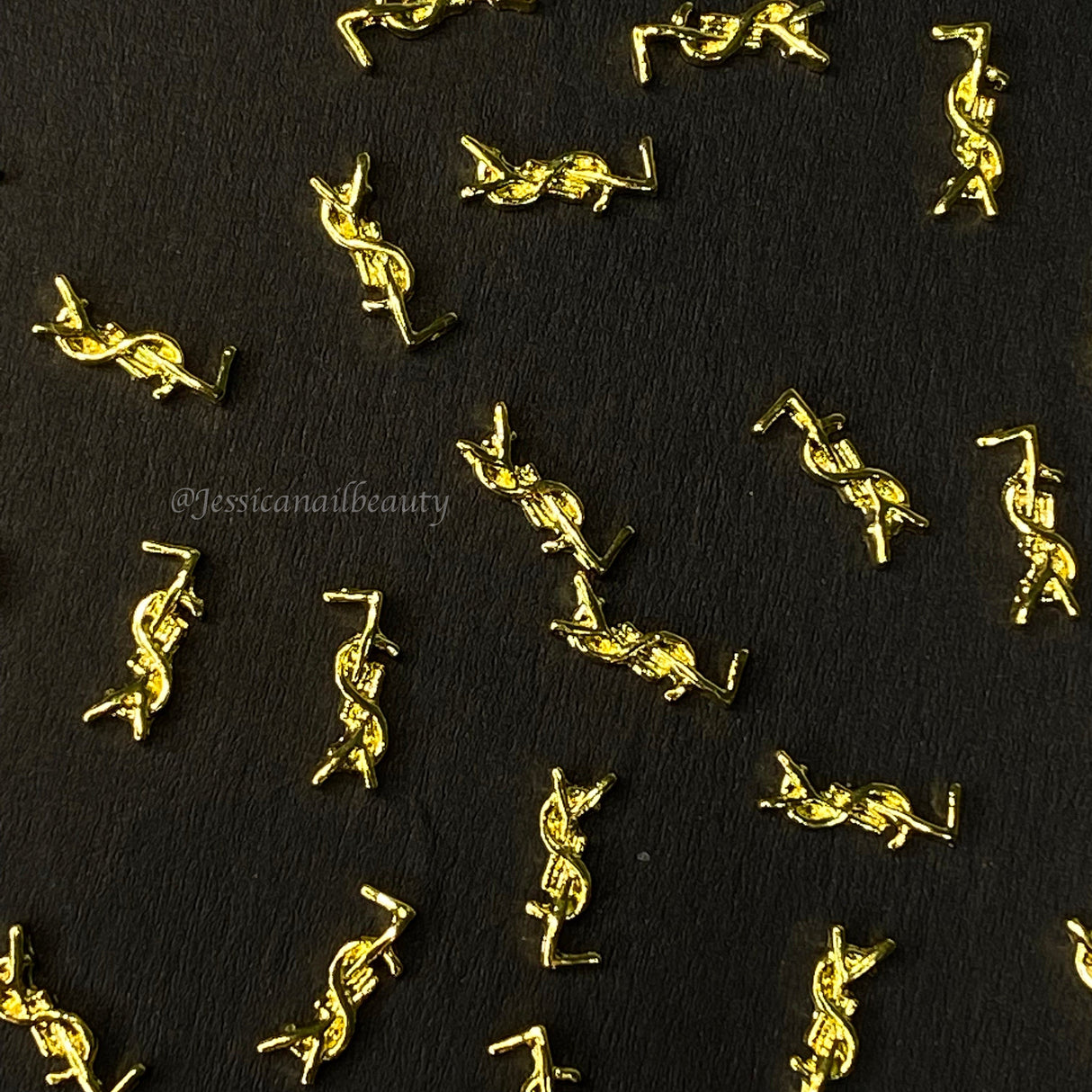 JNBS Nail Charm Small Metal Brand Letter Symbol (10pcs)