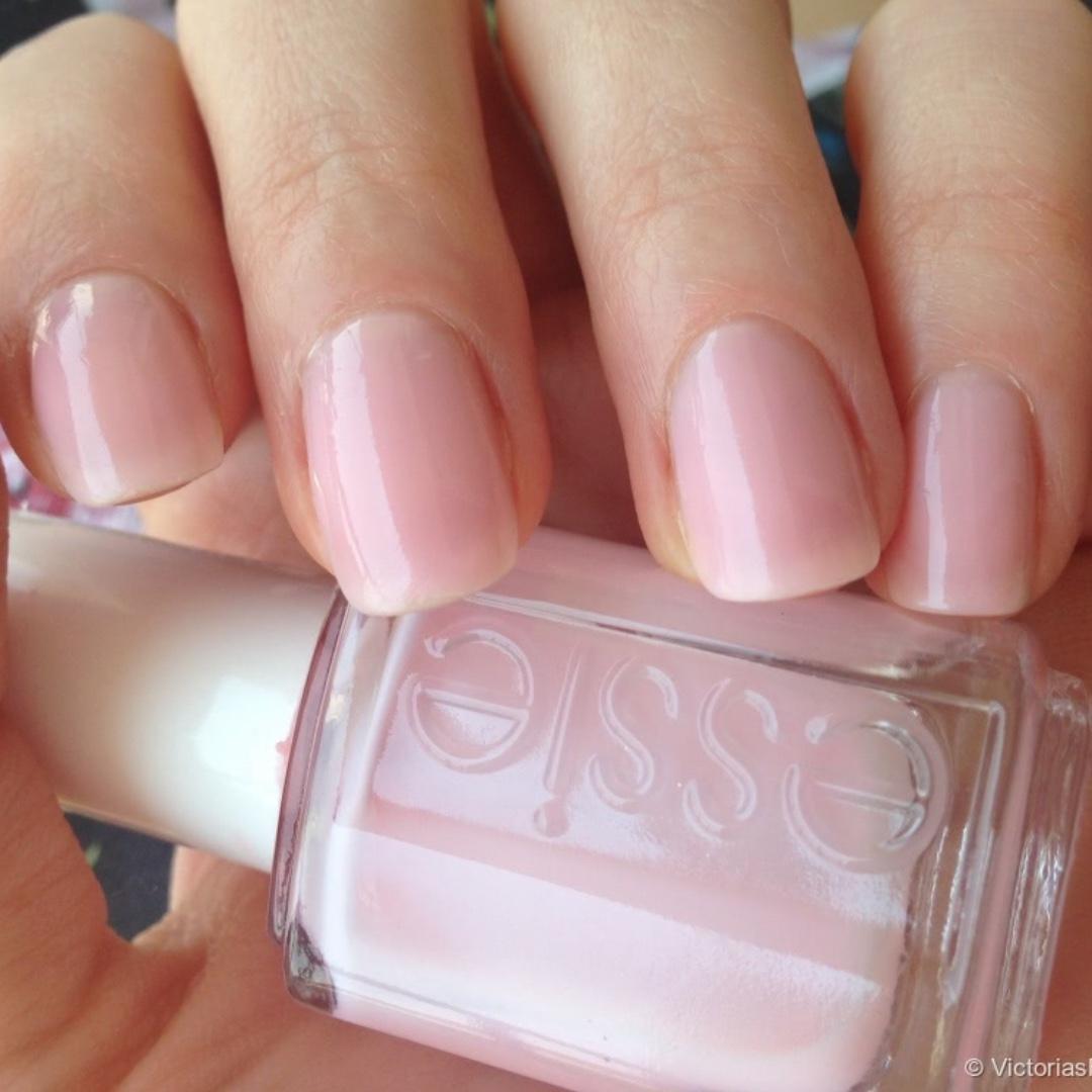 Essie Nail Lacquer | Hi Maintainance #100 (0.5oz) - Jessica Nail & Beauty Supply - Canada Nail Beauty Supply - Essie Nail Lacquer