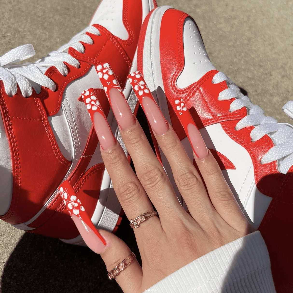 V Beauty Pure Acrylic Powder Bad N Boujee