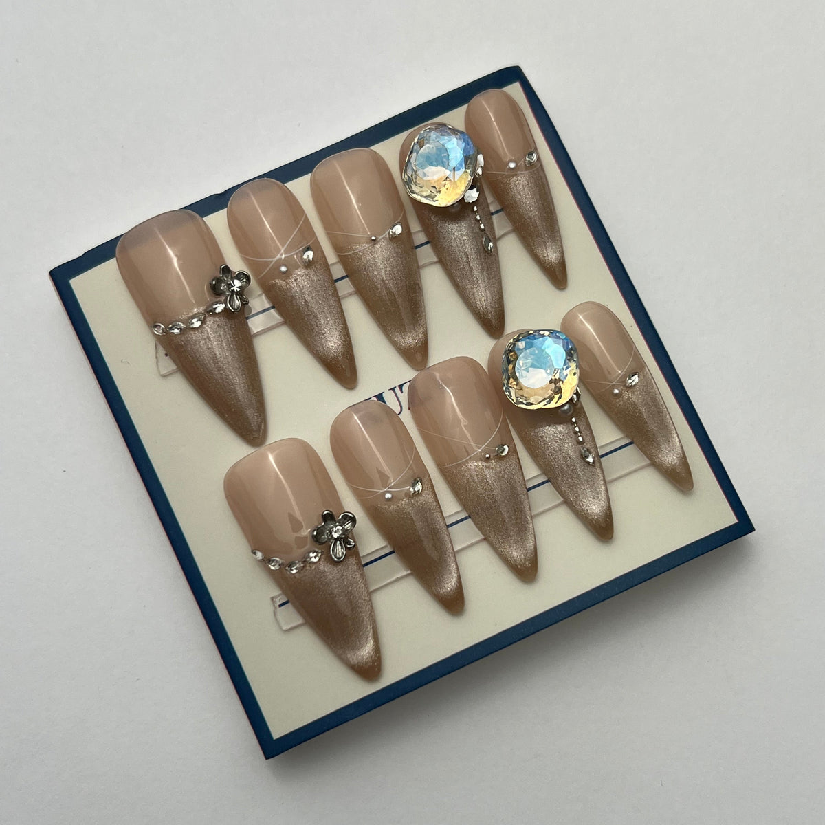KUZA Press On Nails - Stiletto Cat Eye and Charms Design - 8900/8901/8902