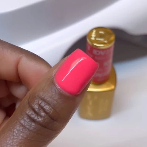 DND DIVA Duo Gel Matching Color 213 Juicy Fruit