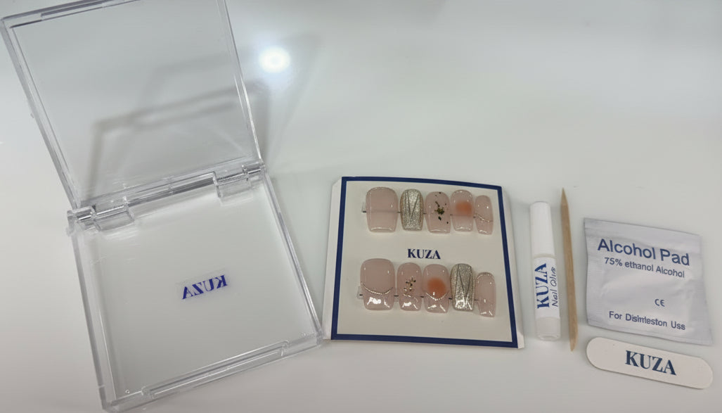 KUZA Press On Nails - Square Cat Eye Pink & Gold - 8857/8858/8859