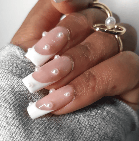 JNBS NAIL CHARM WHITE PEARL SET (06 GRIDS)