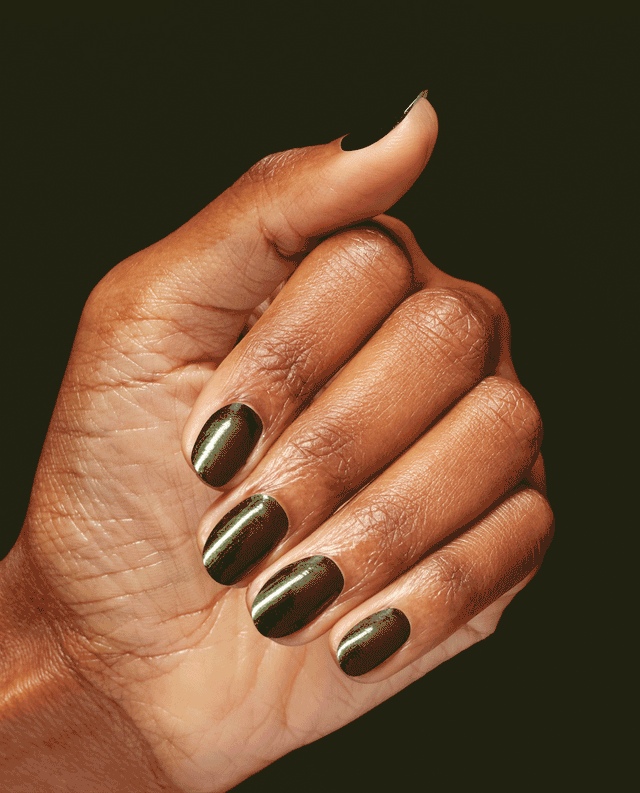 OPI x Wicked Infinite Shine IS HR R17 Ozmopolitan