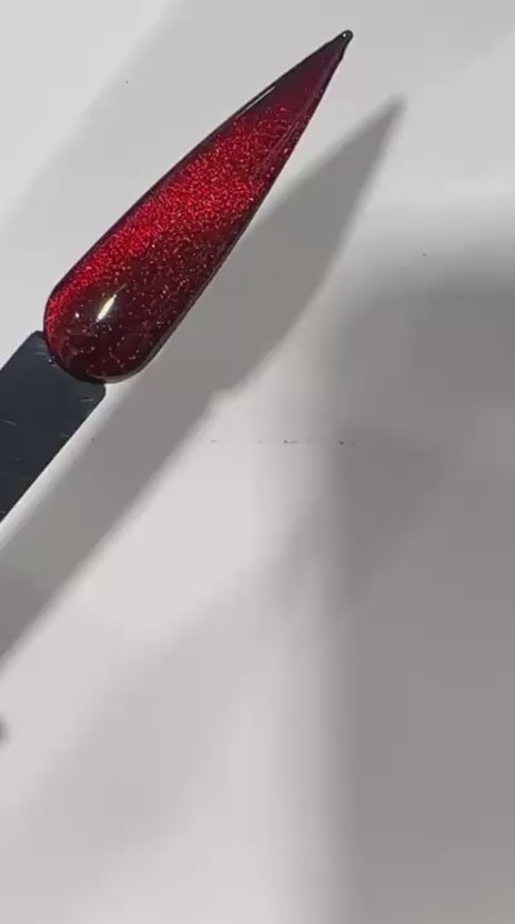 Oula Gel Polish Cat Eye Magnetic Red - OXG055