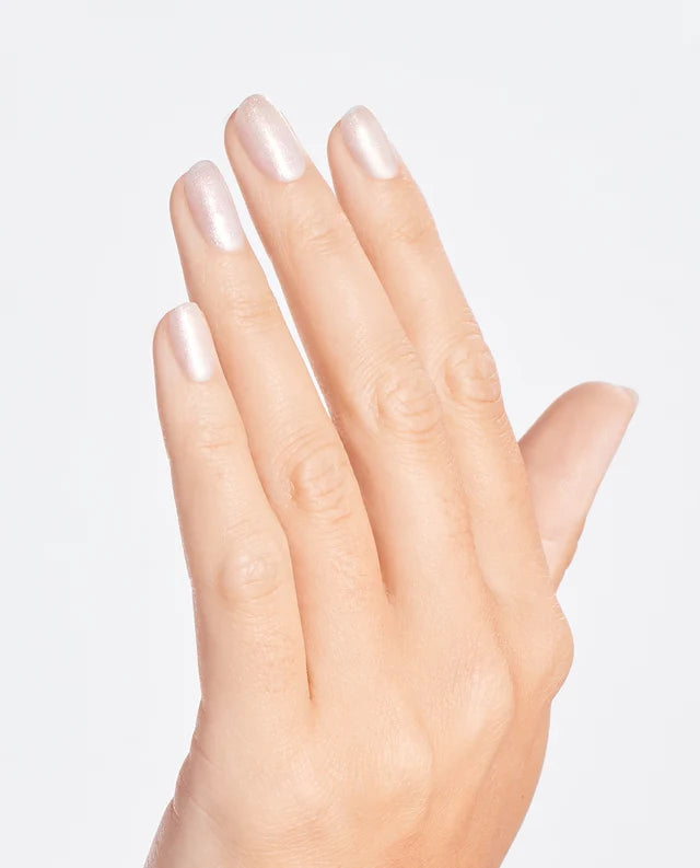 OPI Gel Color GC SH2 Throw Me A Kiss