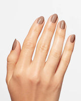 OPI Infinite Shine ISL135 Basic Baddie