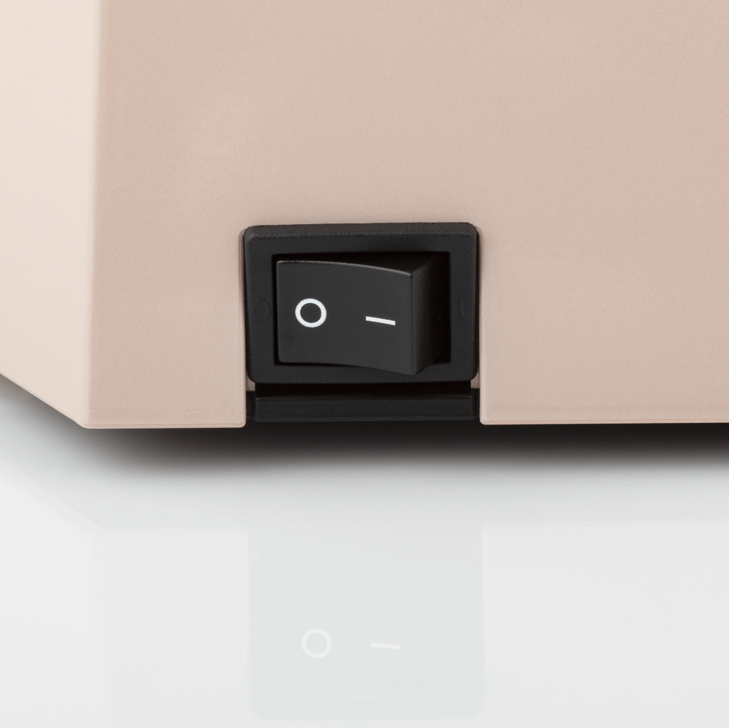 Apres Alpha 2 In 1 LED Lamp 36W Nude