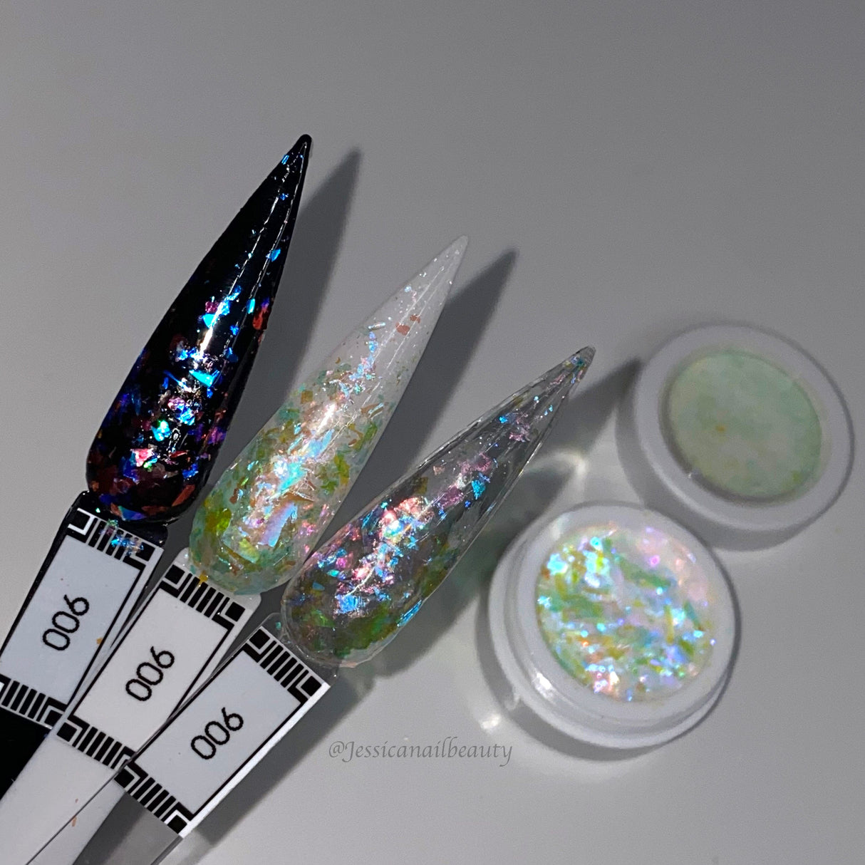 JNBS Nail Flakes Iridescent 006