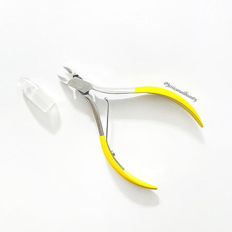 KIKI Cuticle Nippers (Random Colour)