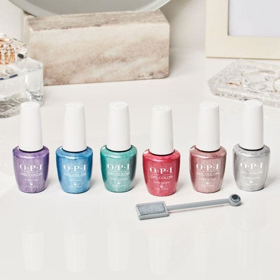 OPI Gel Color Collection Velvet Vision Magnetic Effect